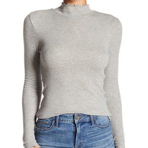 Abound Lettuce Edged Grey Heather Knit Top L NWT